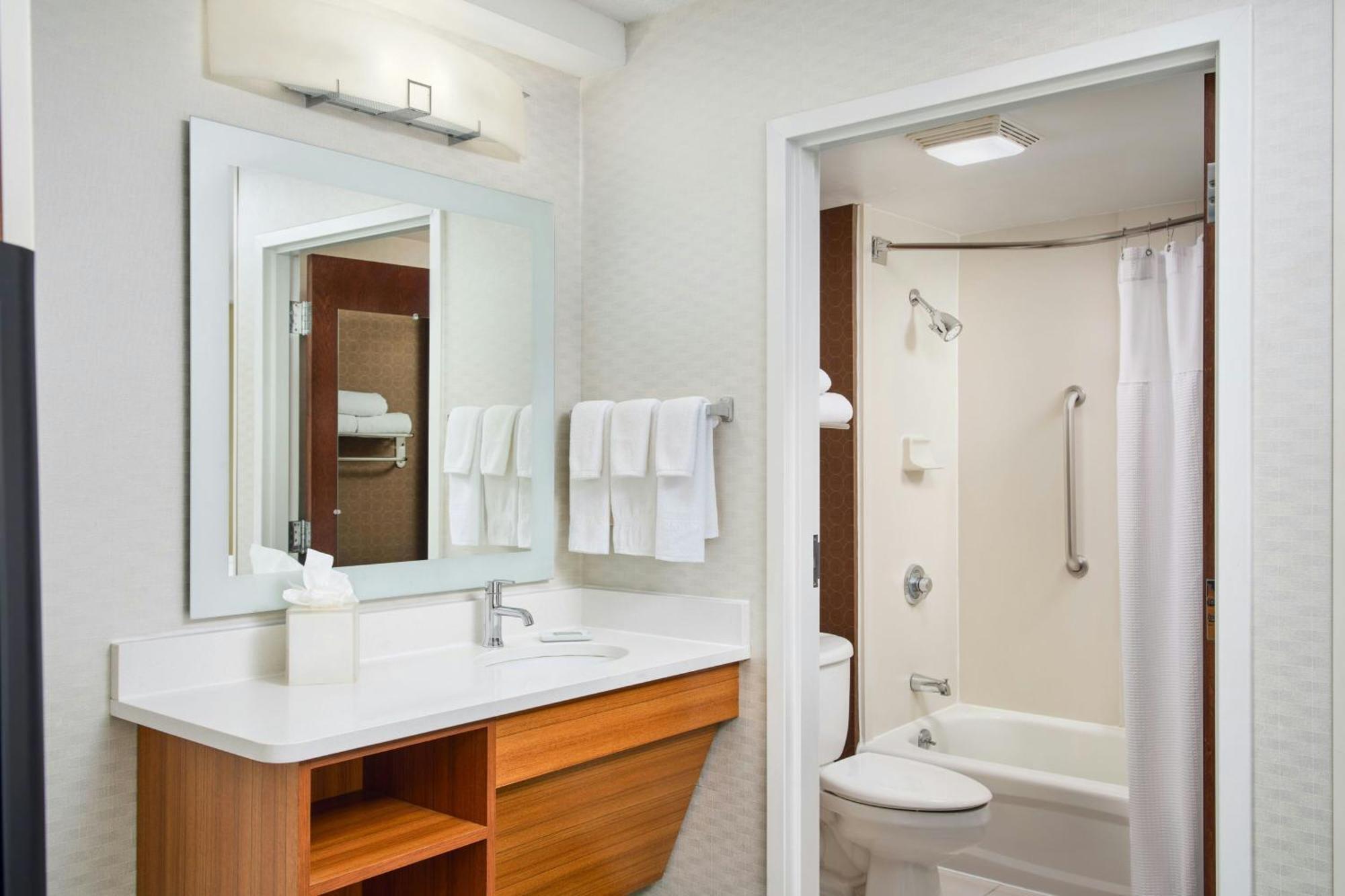 Springhill Suites By Marriott Chicago Southwest At Burr Ridge Hinsdale Exterior foto